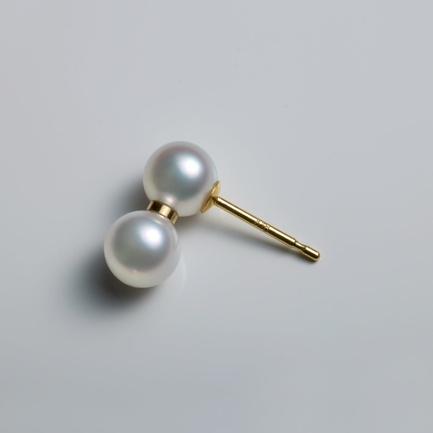 Link Studs - Akoya