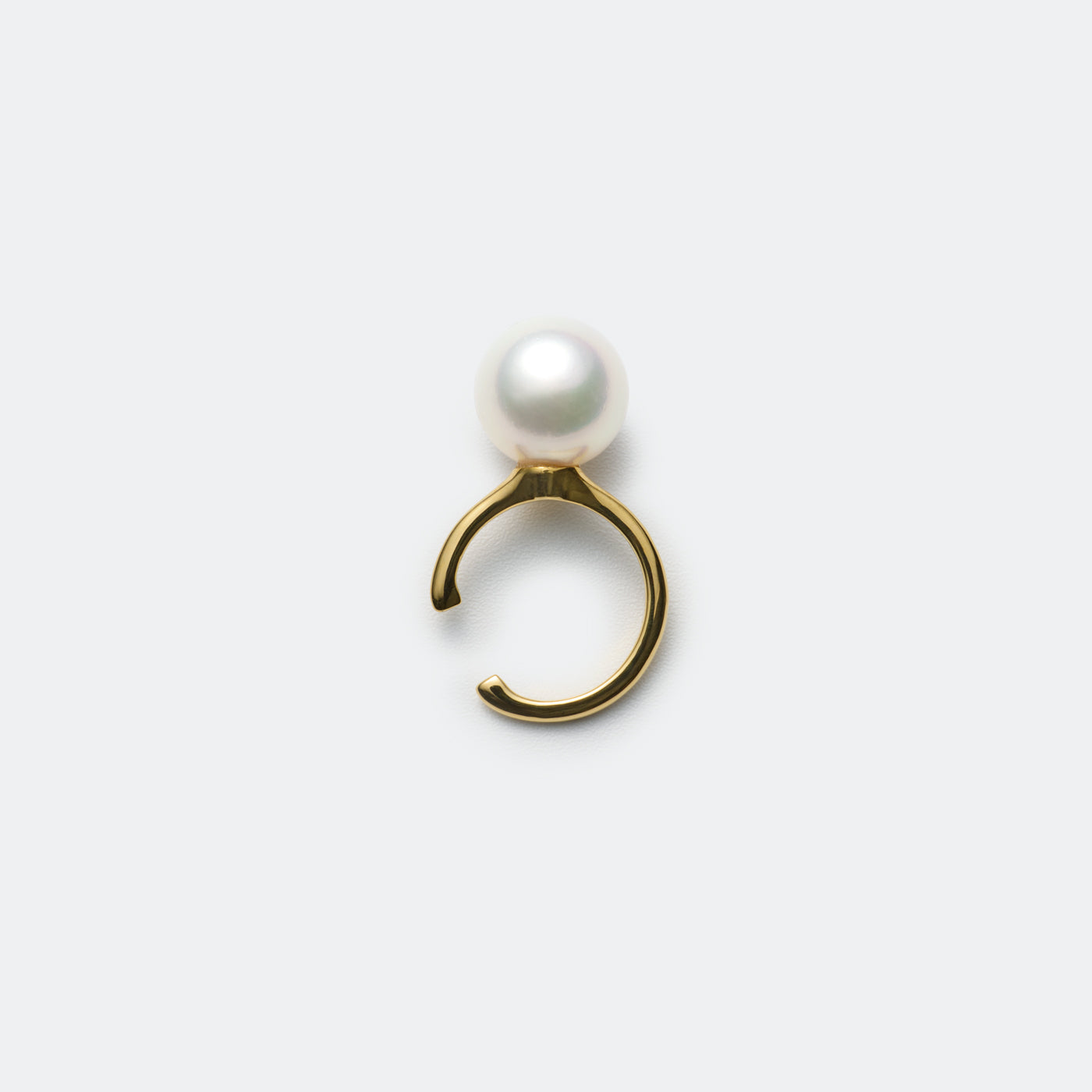 【ESSENTIALS】7.5-8.0mm Akoya Pearl Ear Cuff