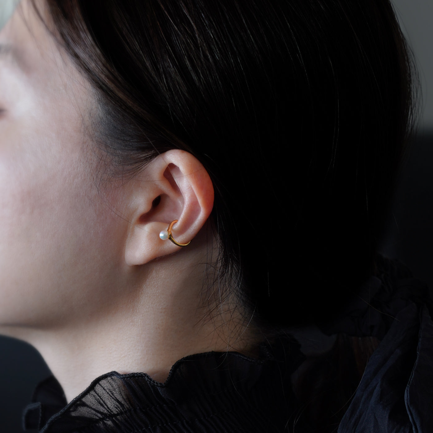 【ESSENTIALS】4.0-4.5mm Akoya Pearl Ear Cuff