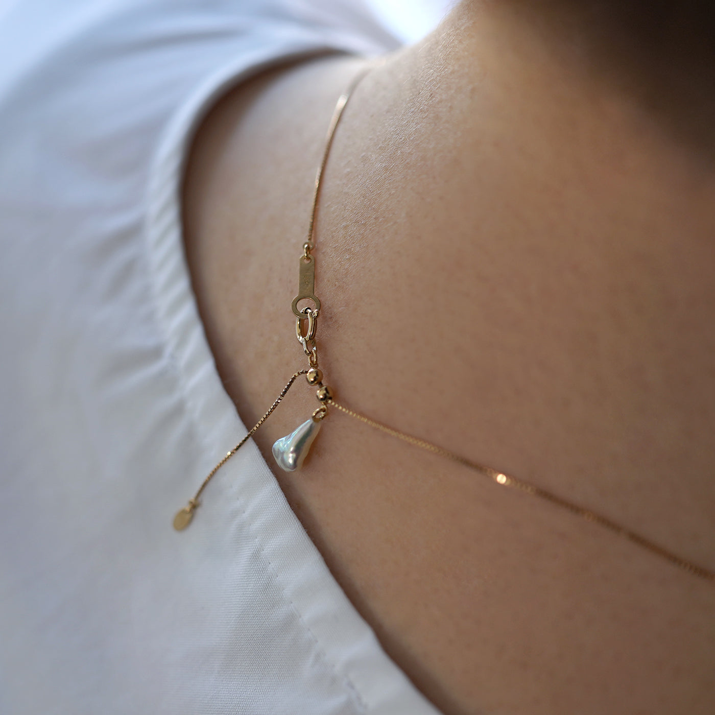 Wandering Pearl Chain Necklace - Tahitian & Akoya Keshi