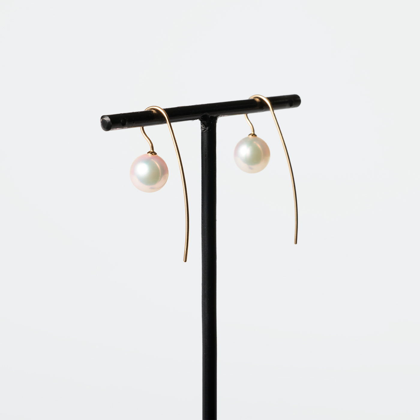 Trickle Hook Pierced Earrings - Akoya Pearl (Green)