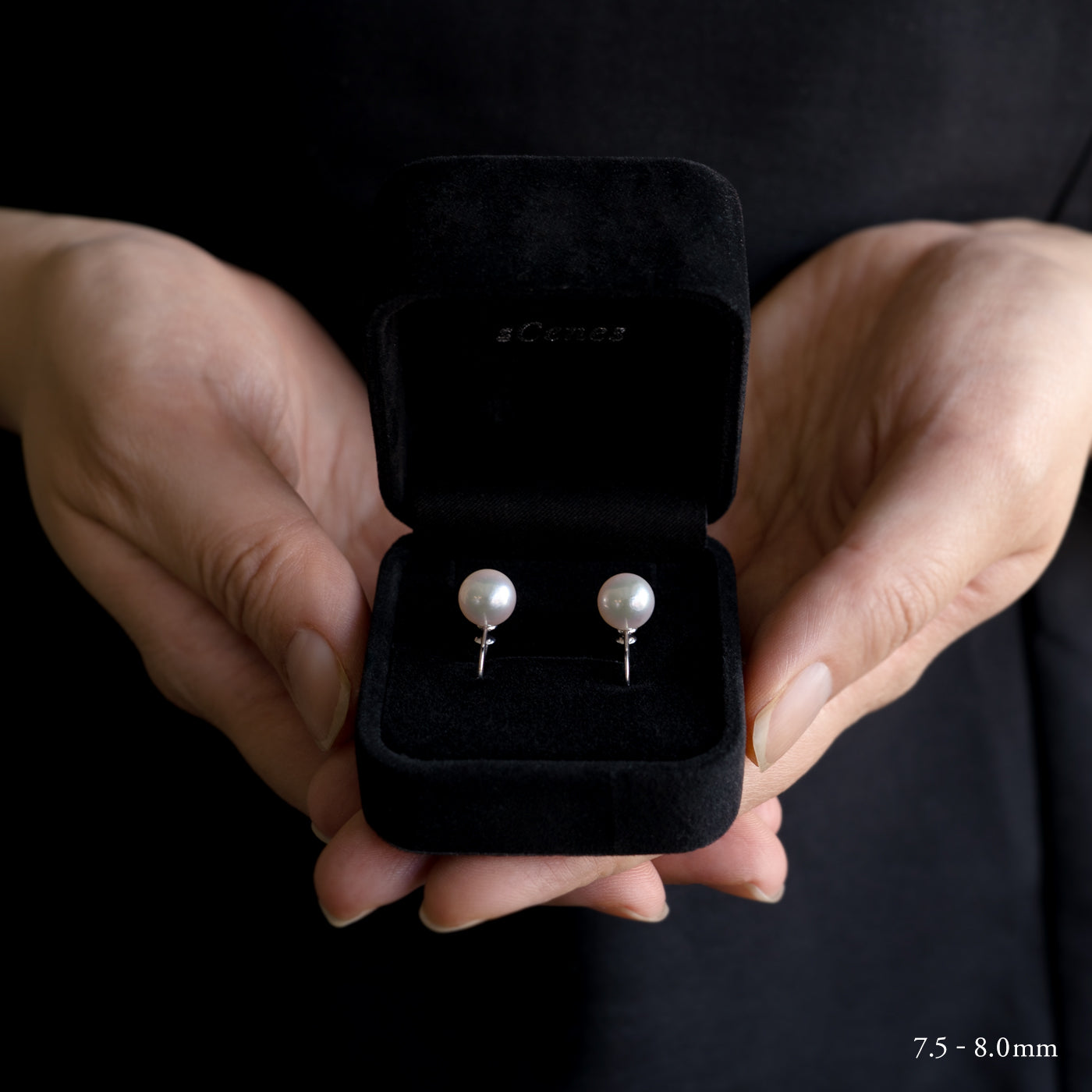 【ESSENTIALS】8.0-8.5mm Akoya Pearl Earrings