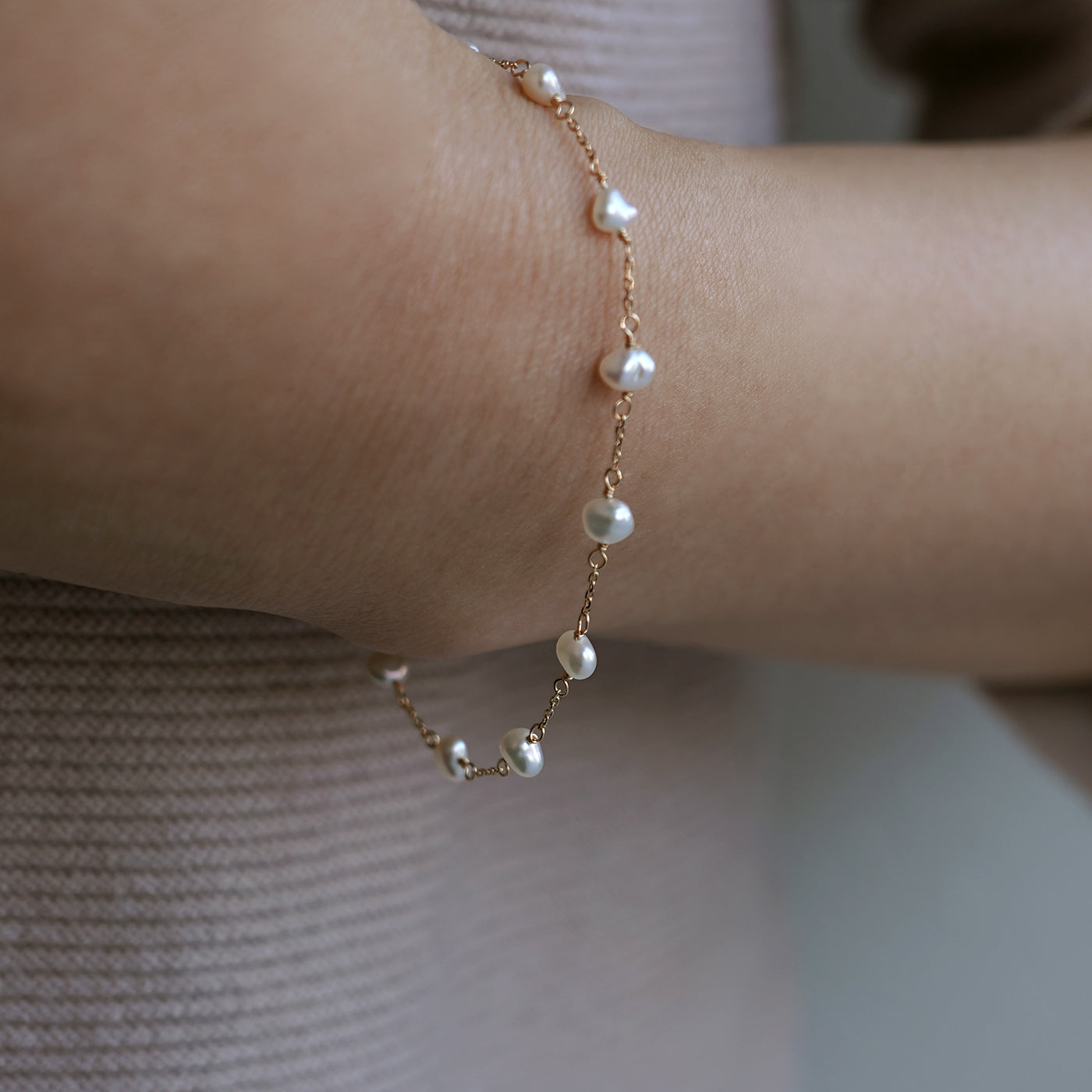 Pearl Station Bracelet - Akoya Keshi