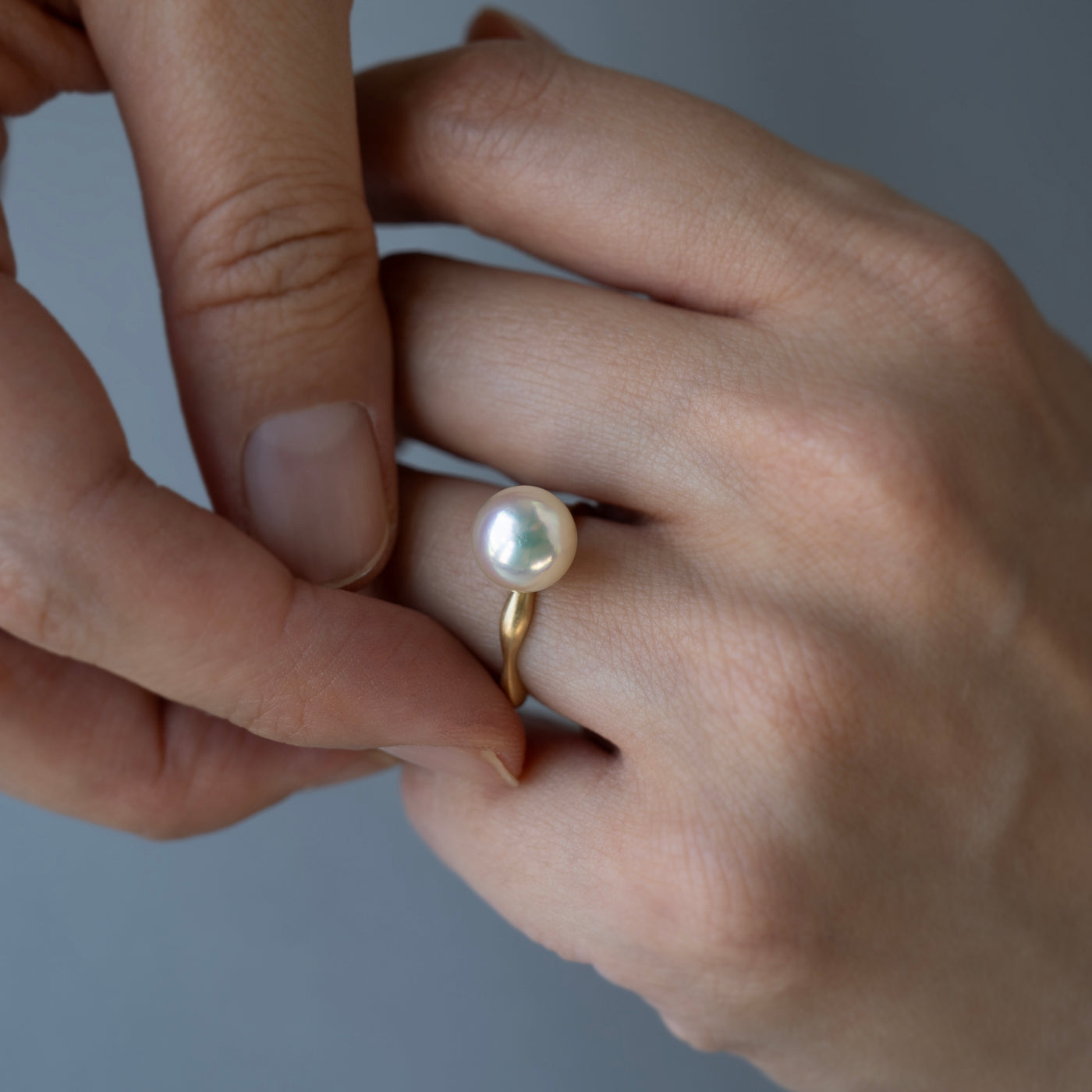 Flutter Ring -Akoya #8