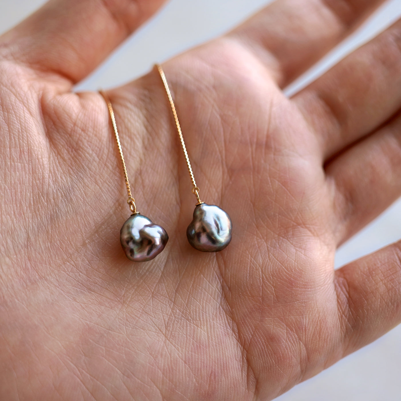 Sakasa Drop Two-Tone Chain Earrings