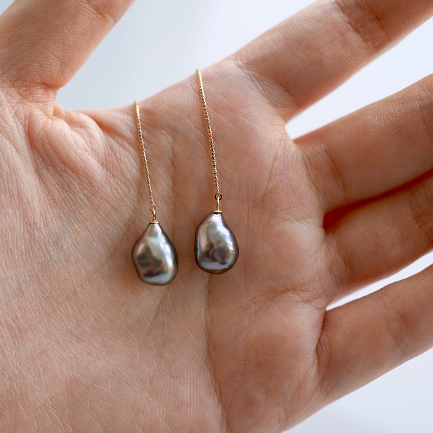 Sakasa Drop Two-Tone Chain Earrings
