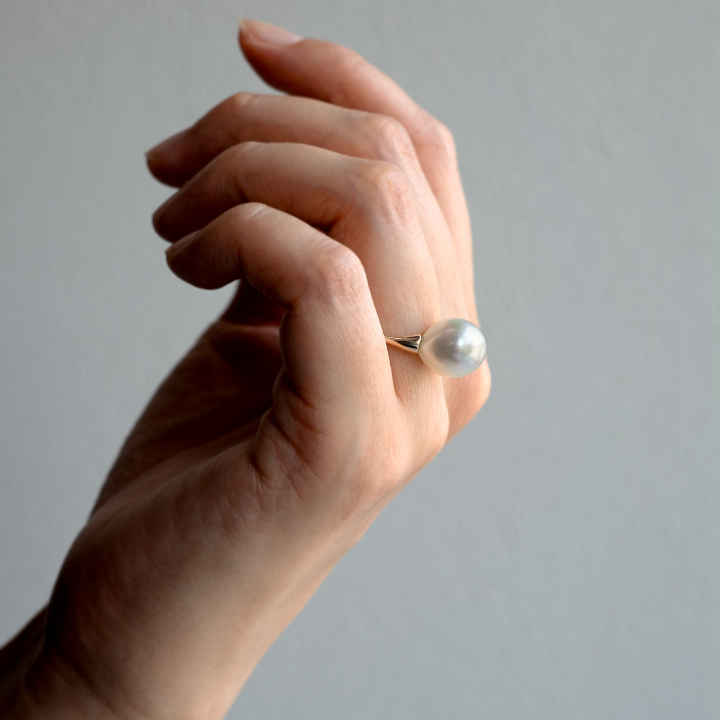 Flowing Open Ring - South Sea Pearl