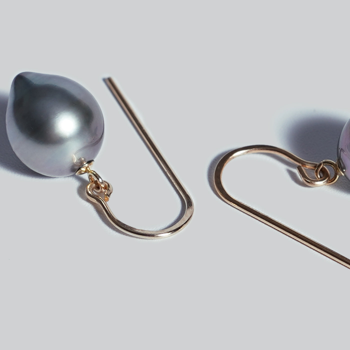 Trickle Hook Earrings - Tahitian Pearl