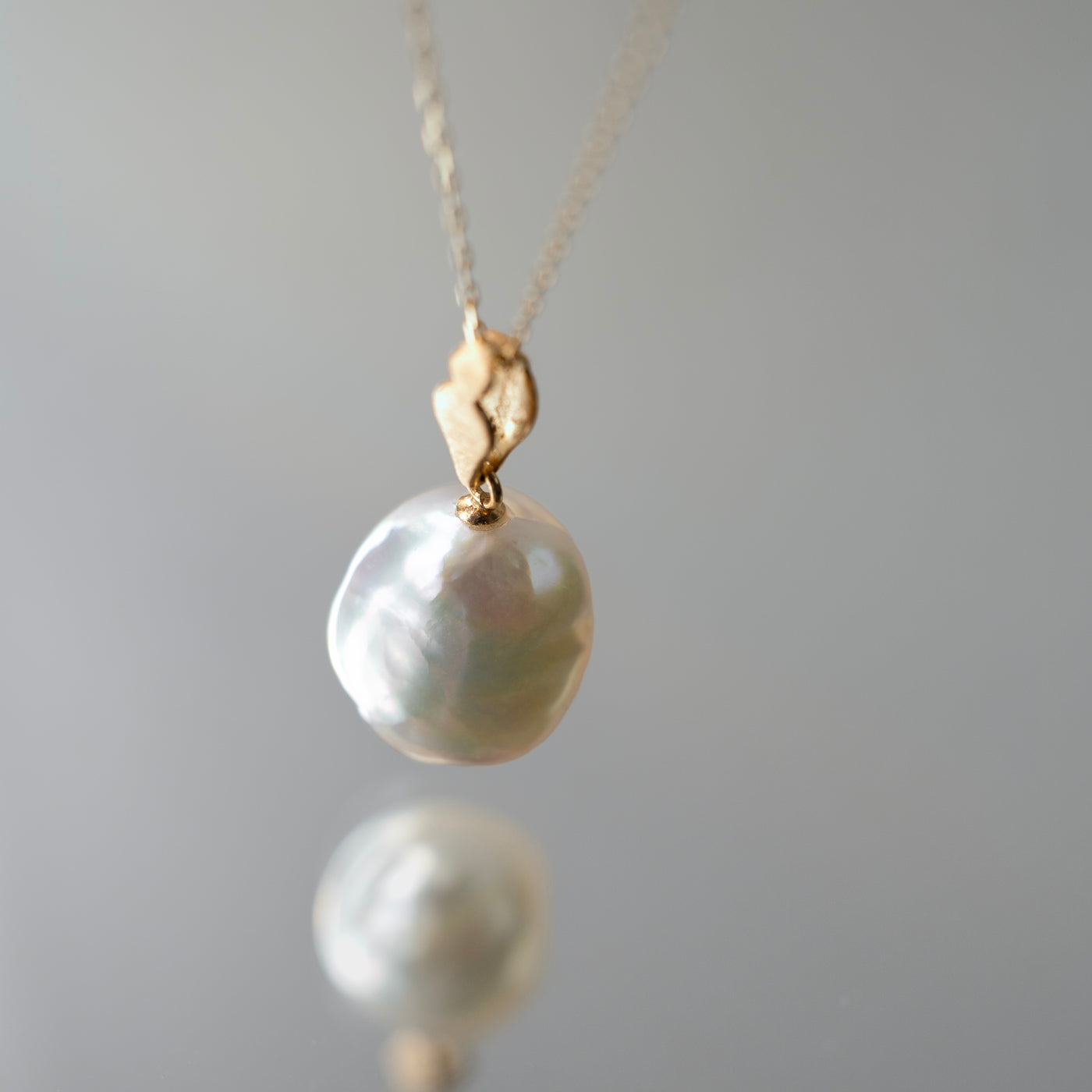 白 パール 真珠 一連ネックレス ミニマル シンプル イメージ