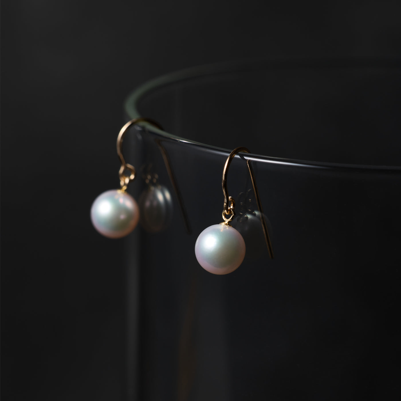 Trickle Hook Earrings - Akoya Pearl