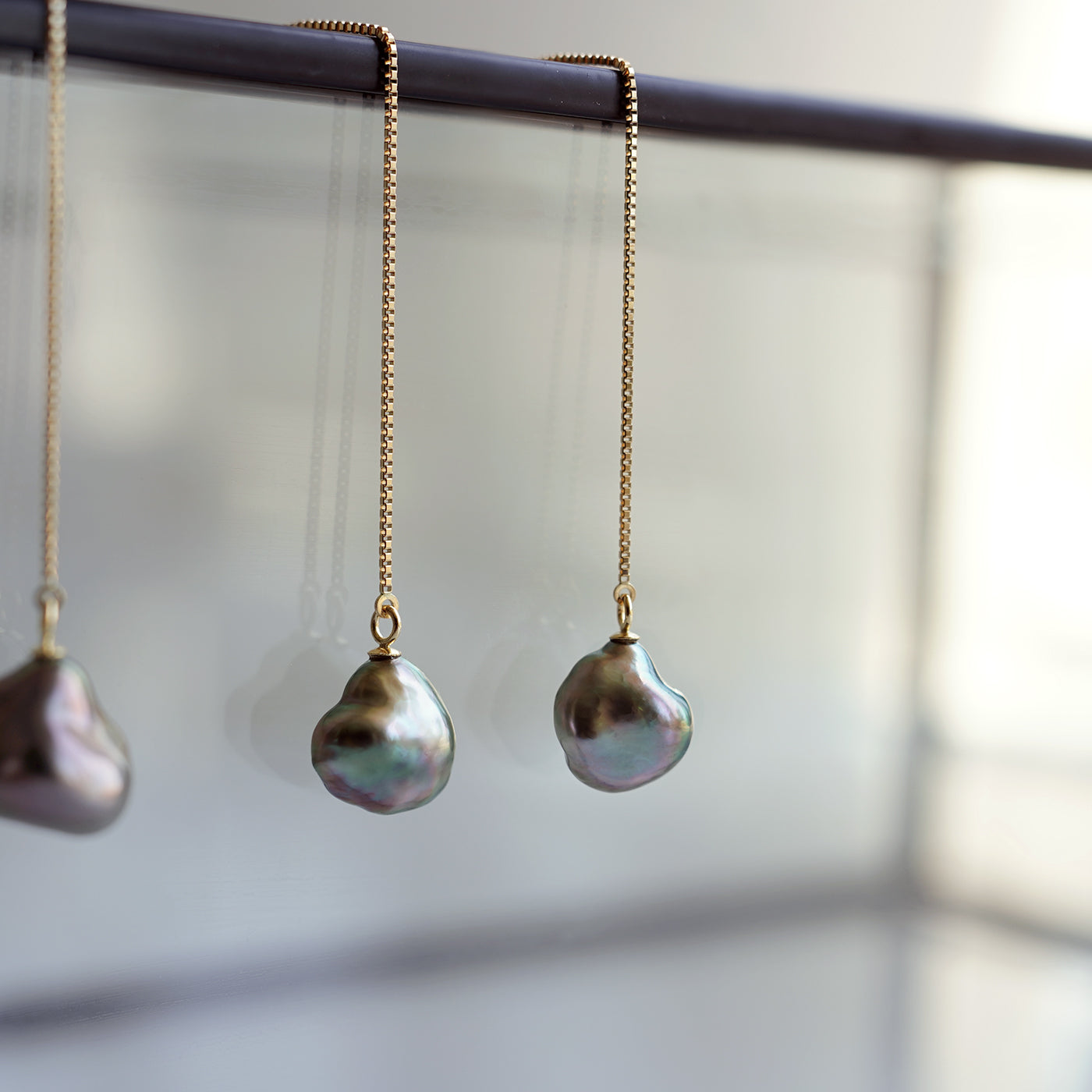 Sakasa Drop Two-Tone Chain Earrings
