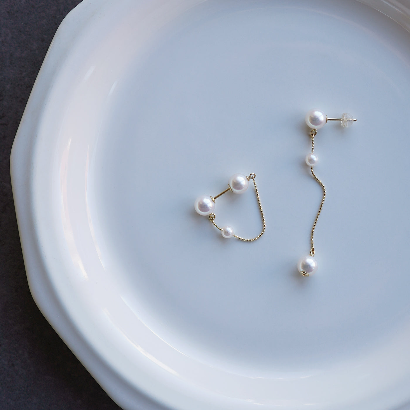 Hoop Swing Chain Earring - Akoya Pearl