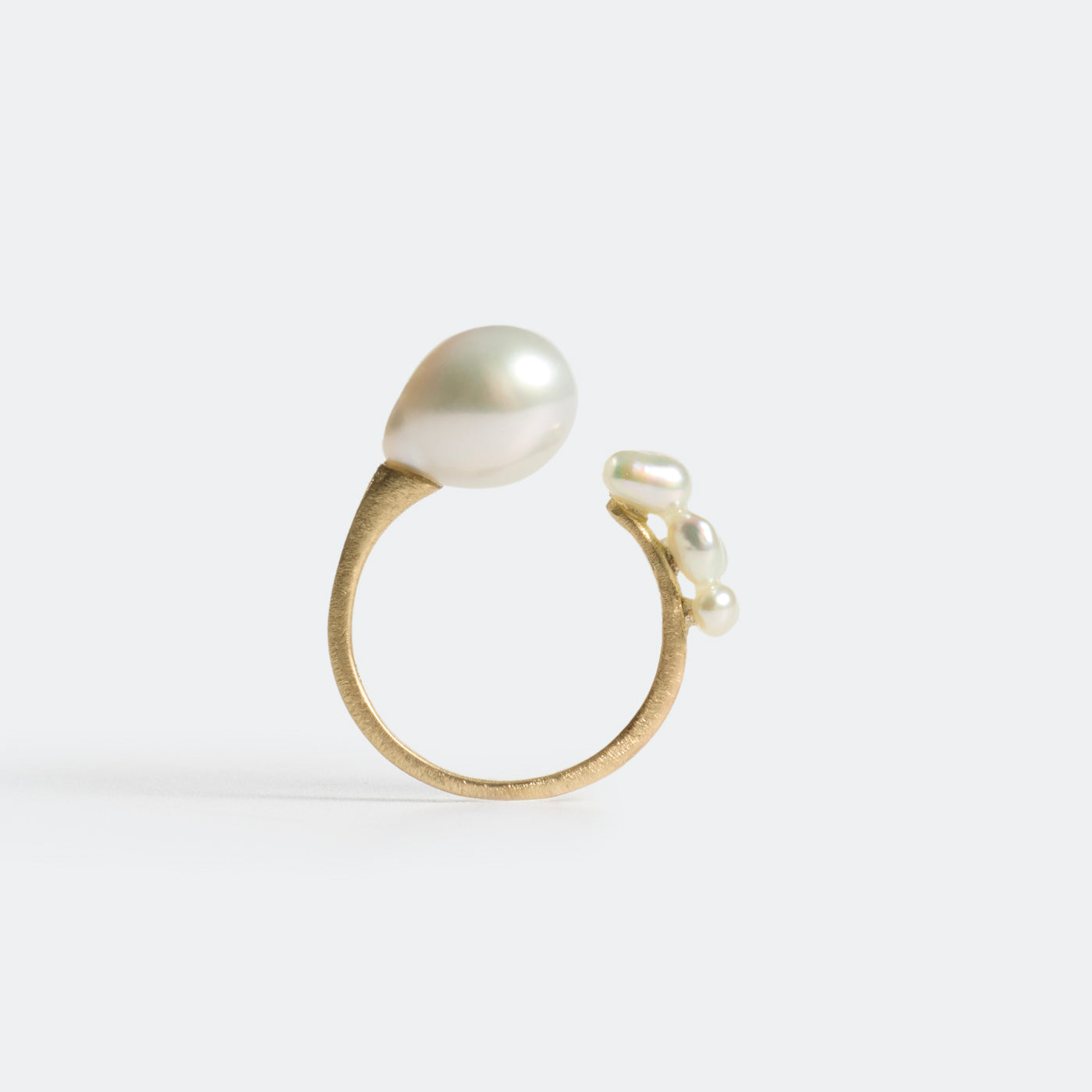 Flowing Open Ring < Luxe > - SSP Pearl & Akoya Keshi