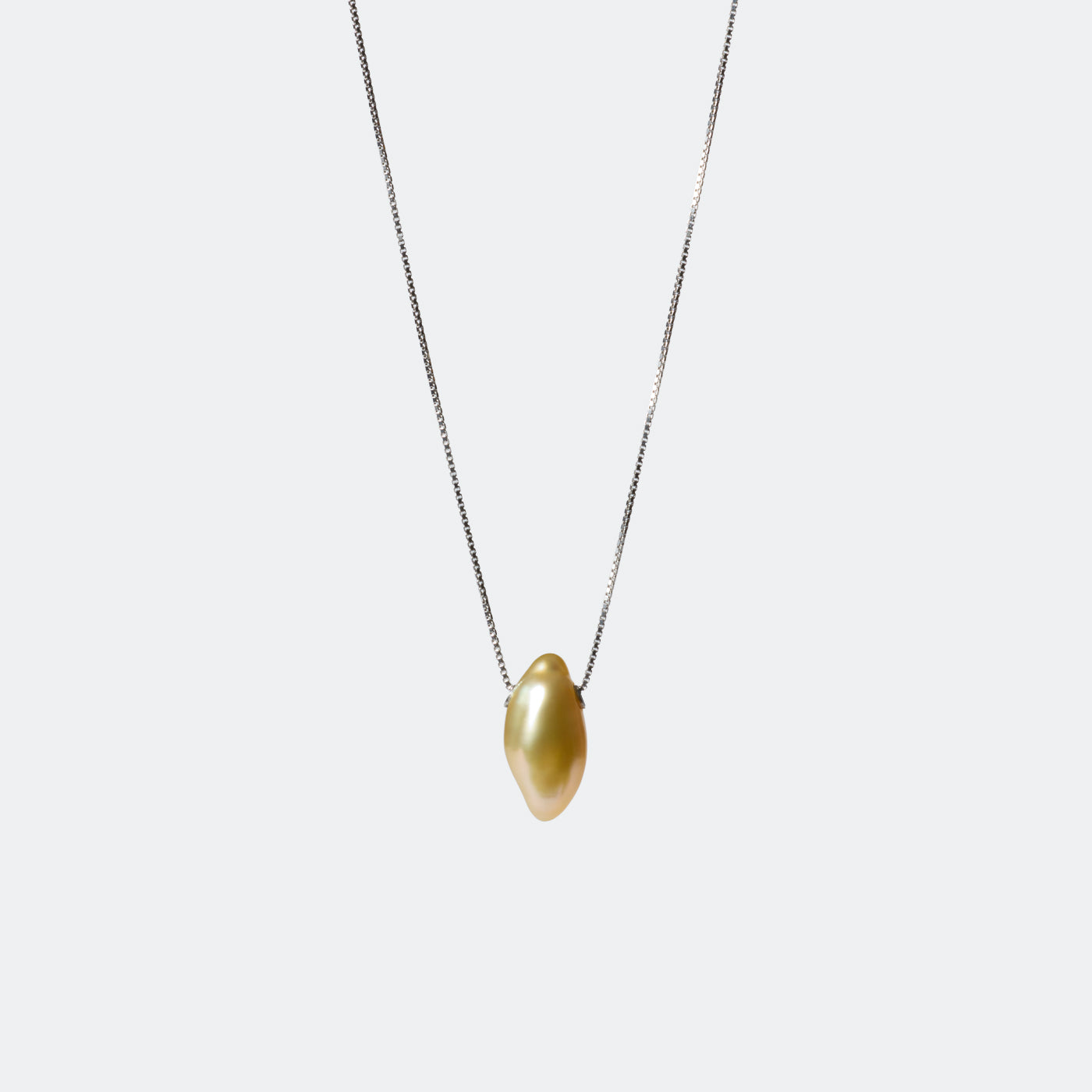 Pearl Tunnel Necklace - Golden South Sea Keshi