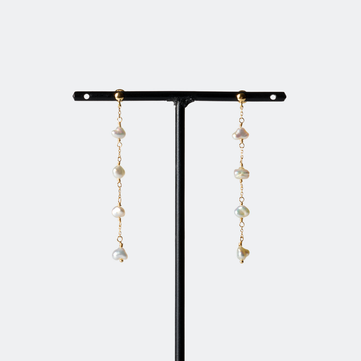Pearl Station Pierced Earrings - Akoya Keshi