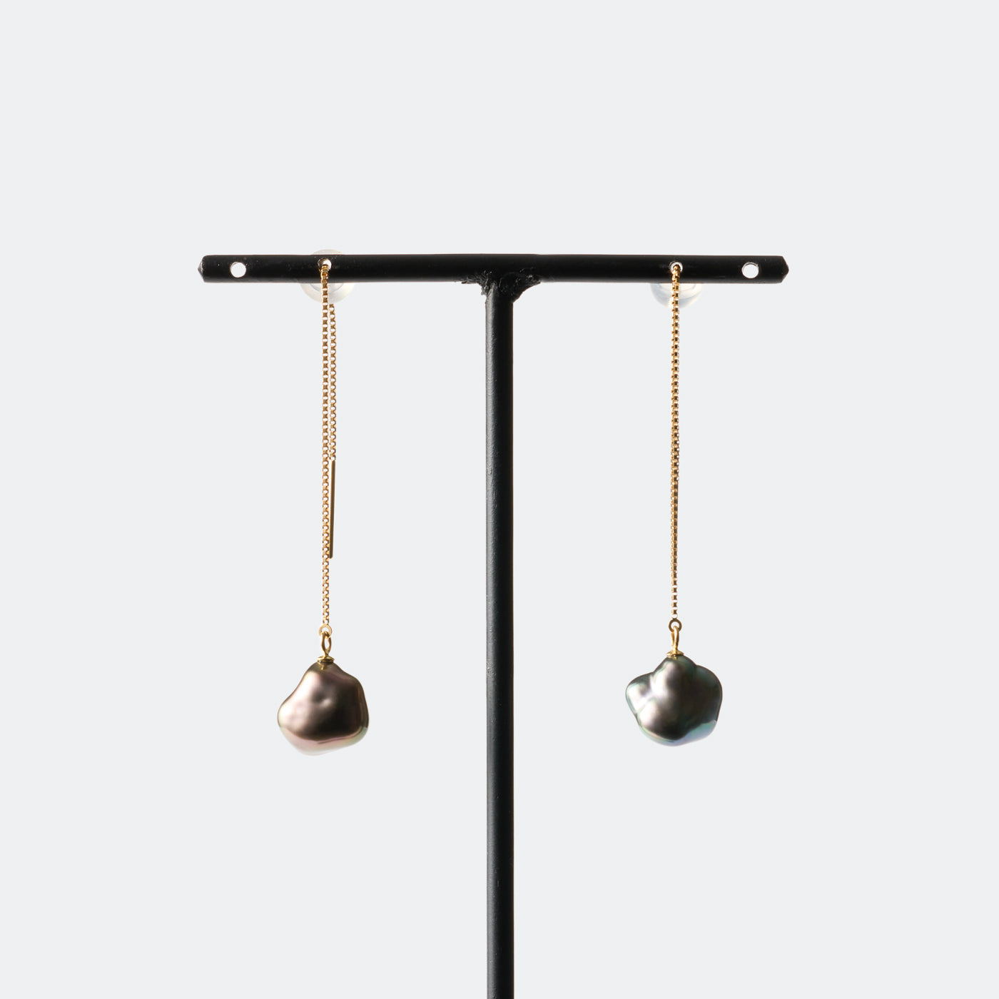Sakasa Drop Two-Tone Chain Earrings