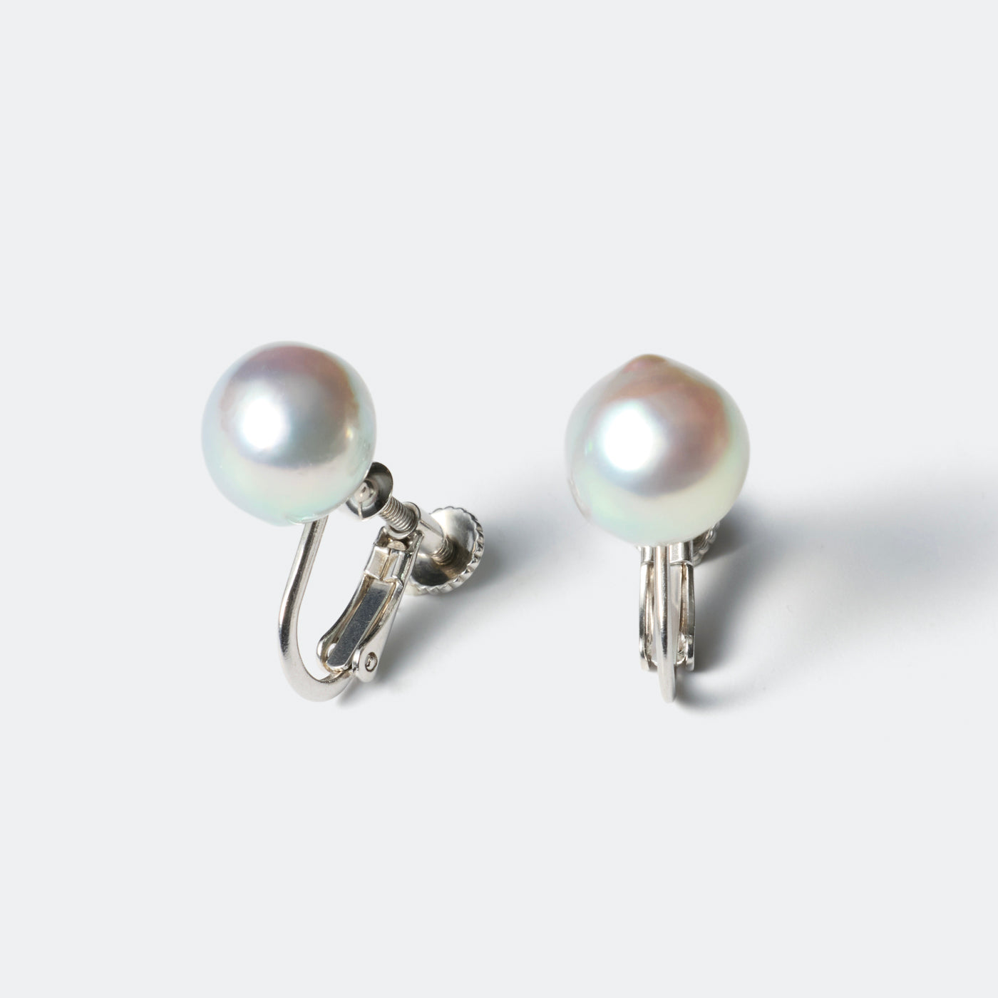 【ESSENTIALS】8.0-9.0mm Gray Akoya Clip-On Earrings A