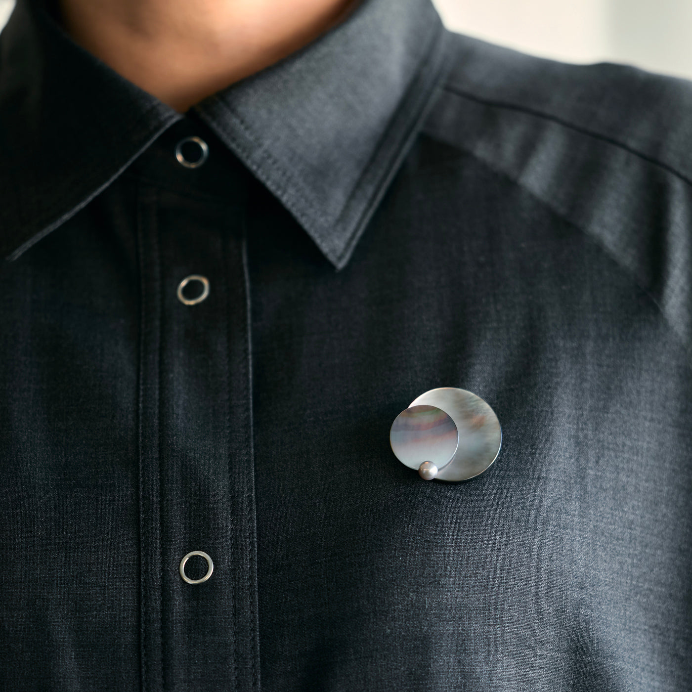 Pendulum Brooch - Black MOP & Gray Akoya Pearl B