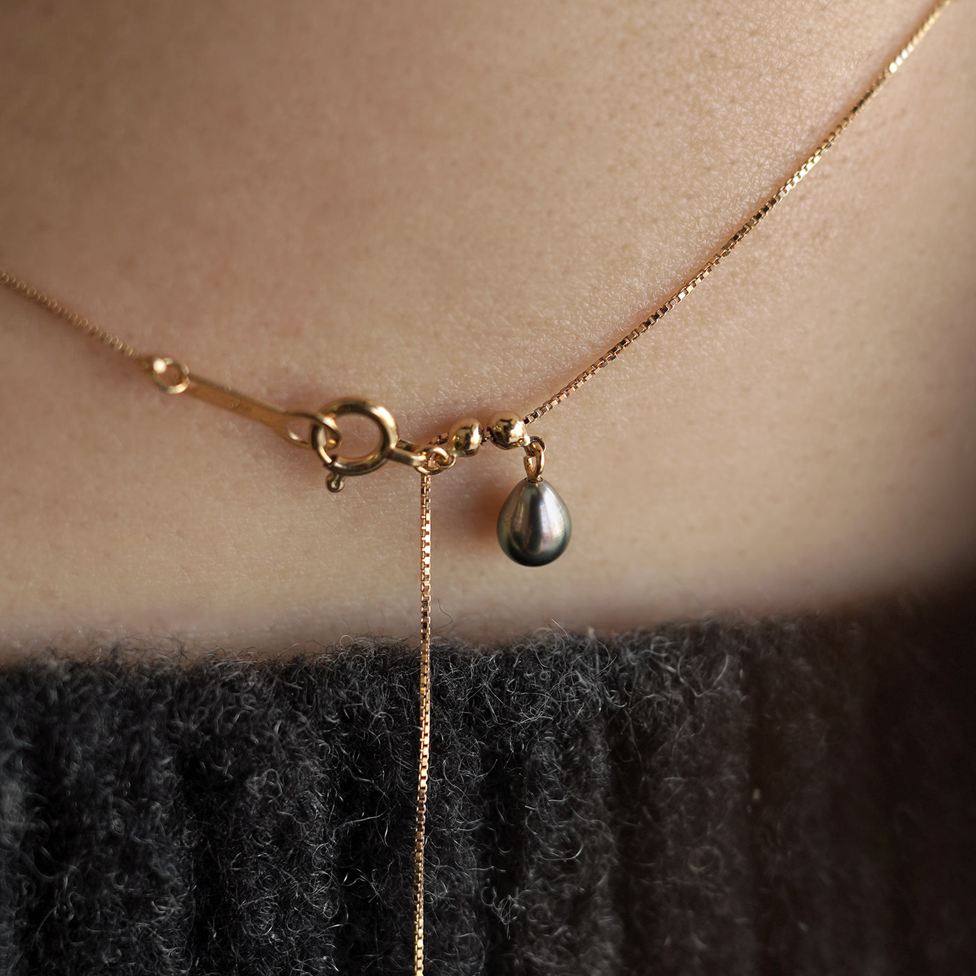 Wandering Pearl Chain Necklace - Akoya & Tahitian Keshi