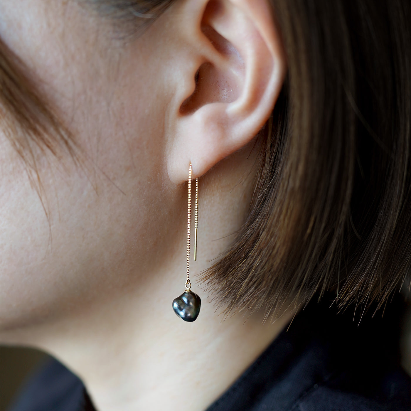 Sakasa Drop Two-Tone Chain Earrings