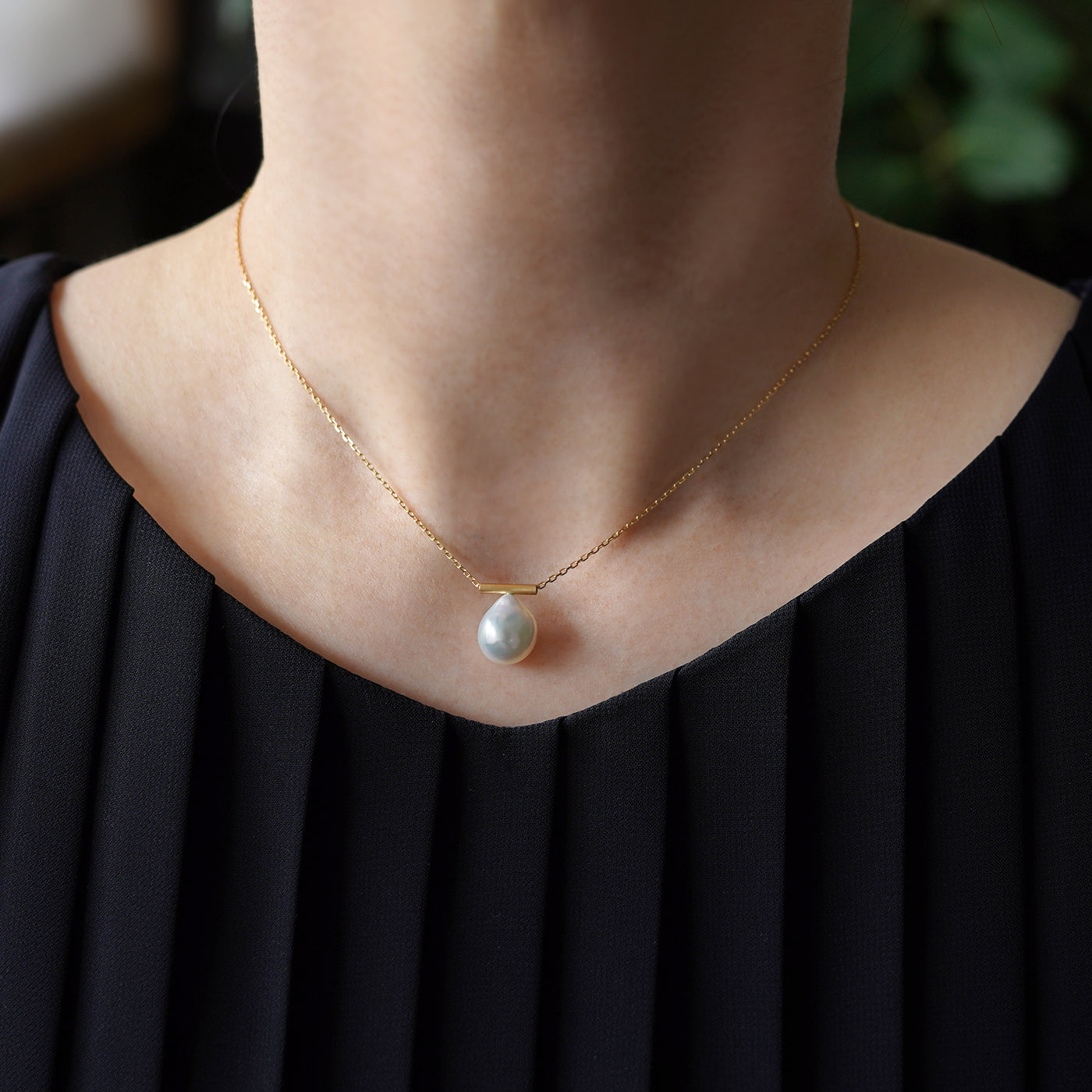 Pearl Dwells Necklace - South Sea Pearl
