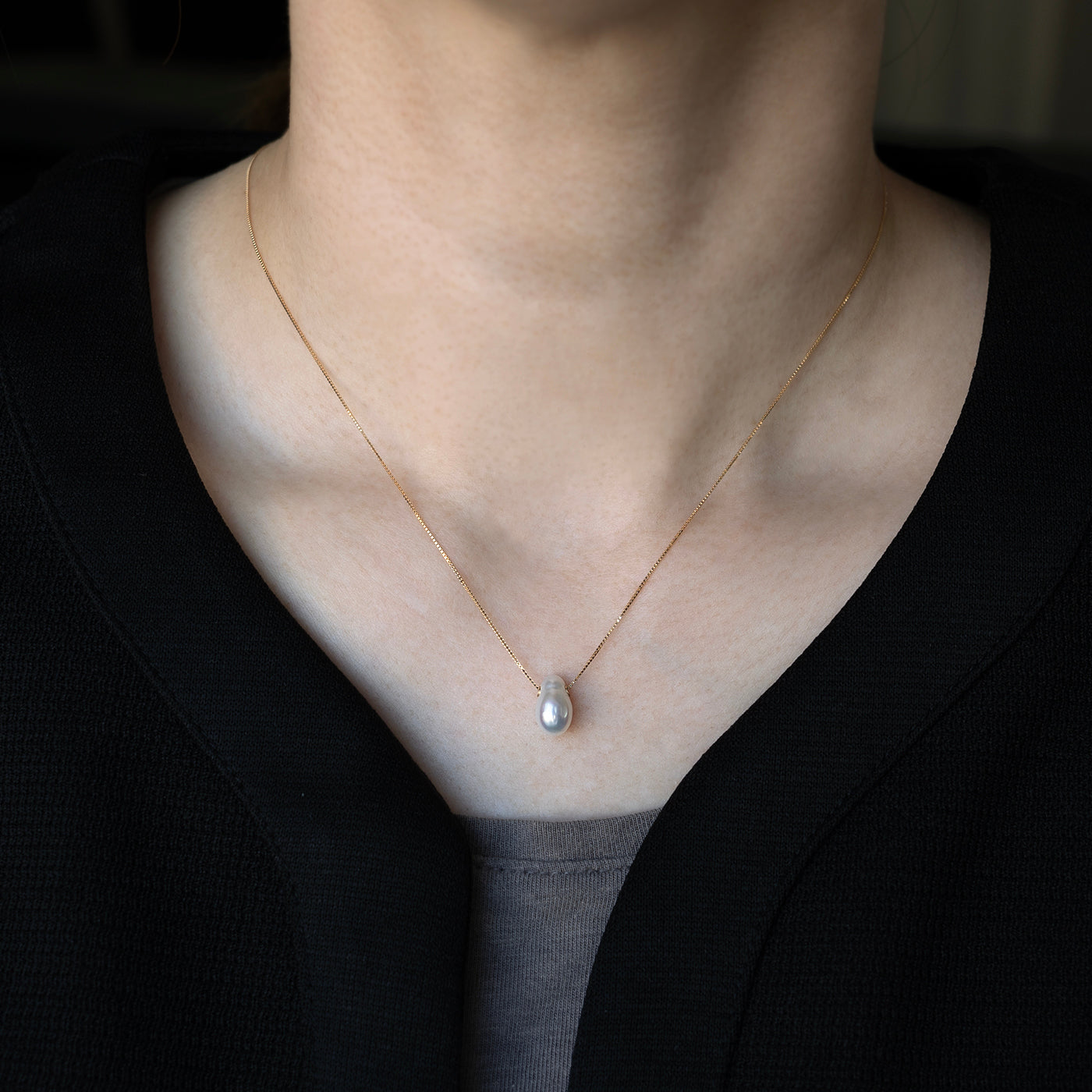 Pearl Tunnel Necklace - South Sea Keshi