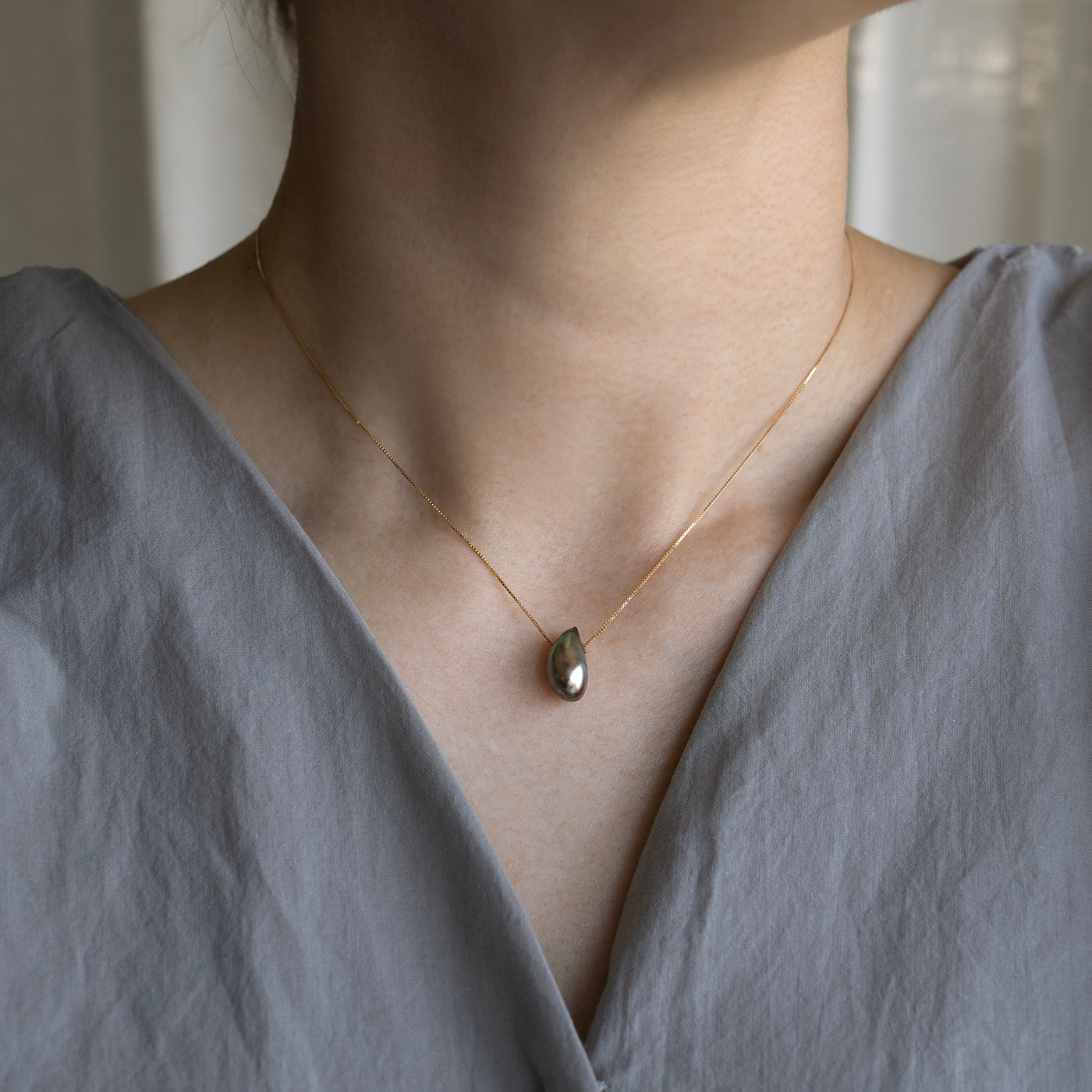 Pearl Tunnel Necklace - Tahitian Keshi