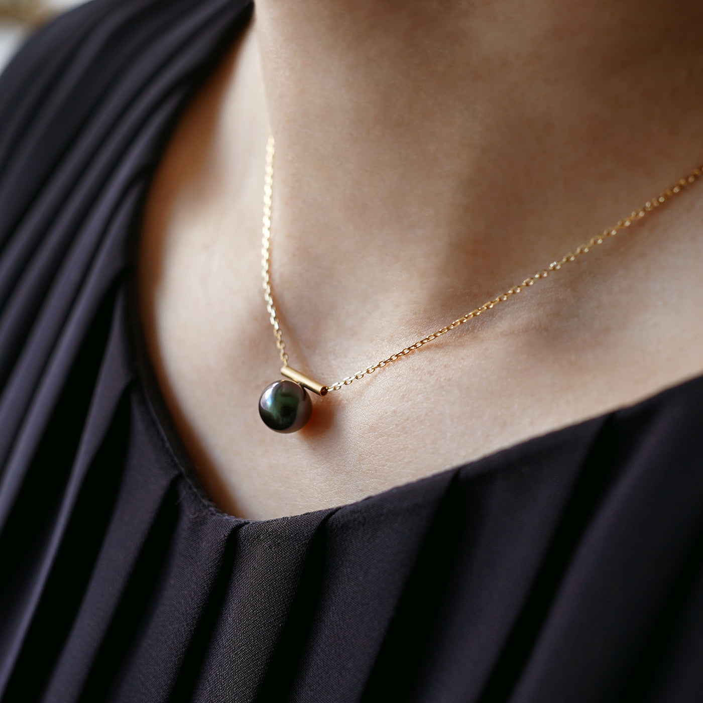Pearl Dwells Necklace - Tahitian Pearl
