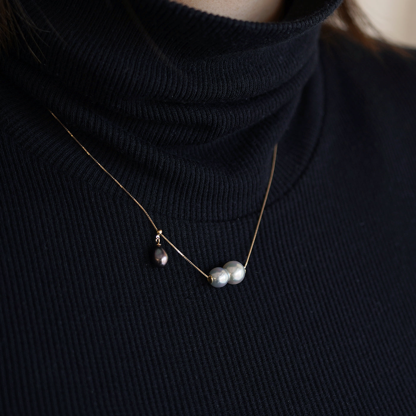 Wandering Pearl Chain Necklace - Twin Akoya & Tahitian Keshi