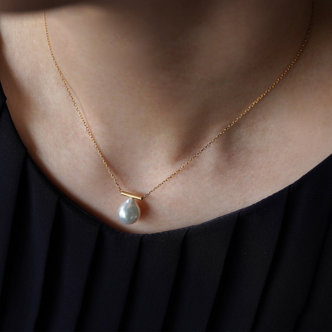 Pearl Dwells Necklace - South Sea Pearl