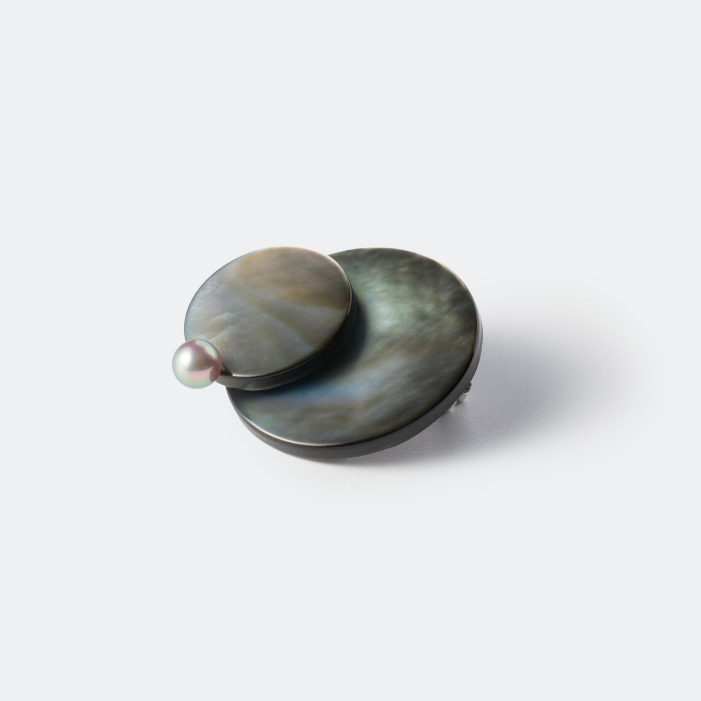 Pendulum Brooch - Black MOP & Gray Akoya Pearl A