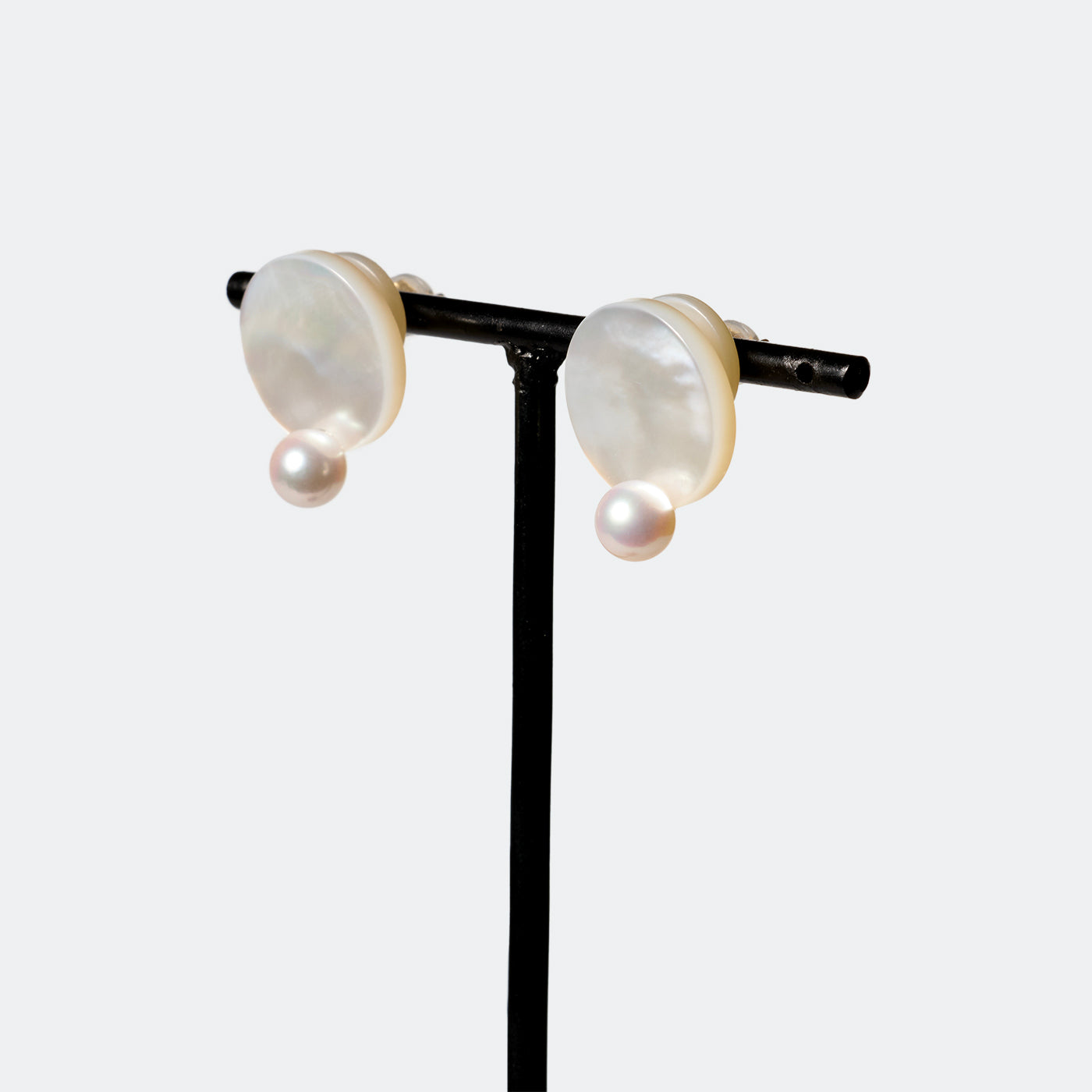 Pendulum Pierced Earrings - White MOP & Akoya Pearl B