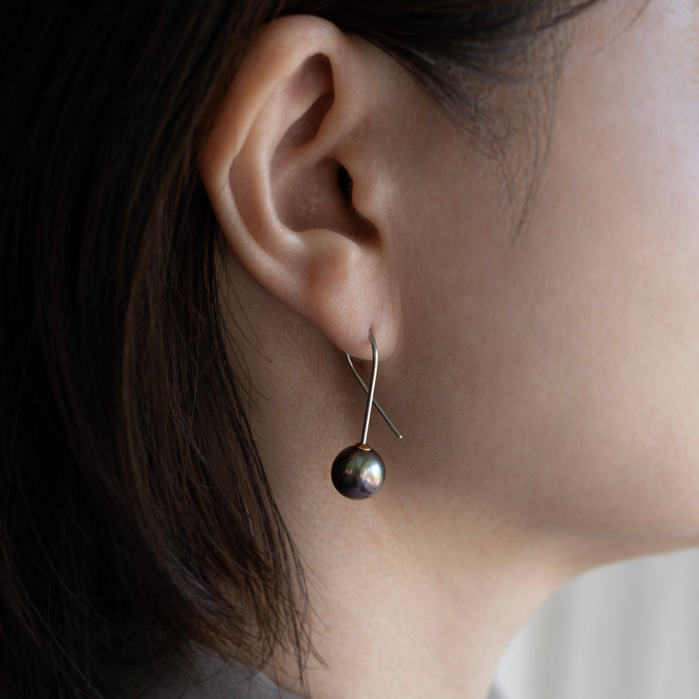 【BASE PARTS】Pt900 Twist Hook Pierced Earring