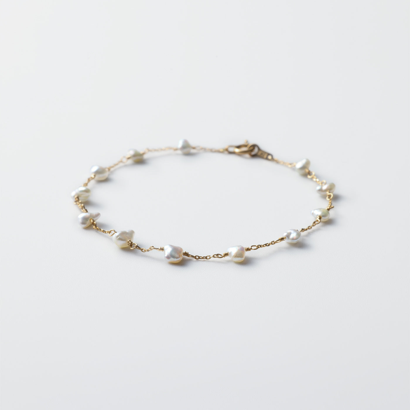 Pearl Station Bracelet - Akoya Keshi