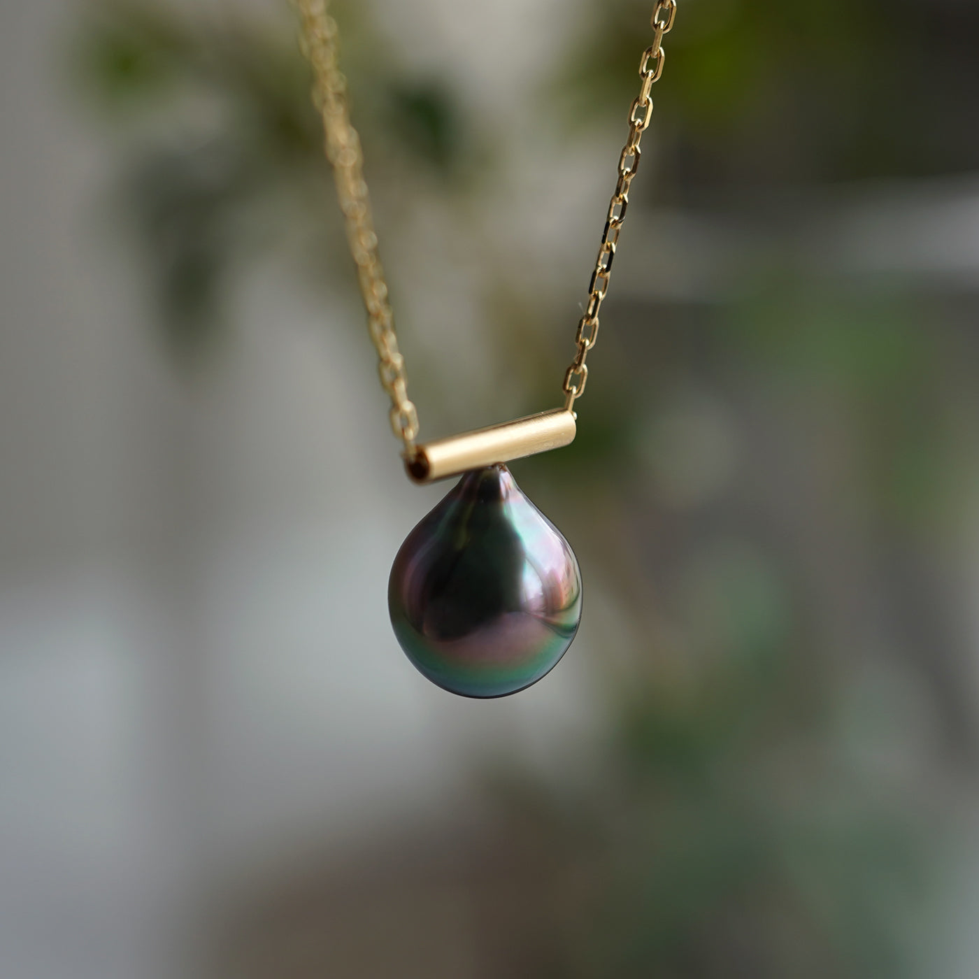 Pearl Dwells Necklace - Tahitian Pearl