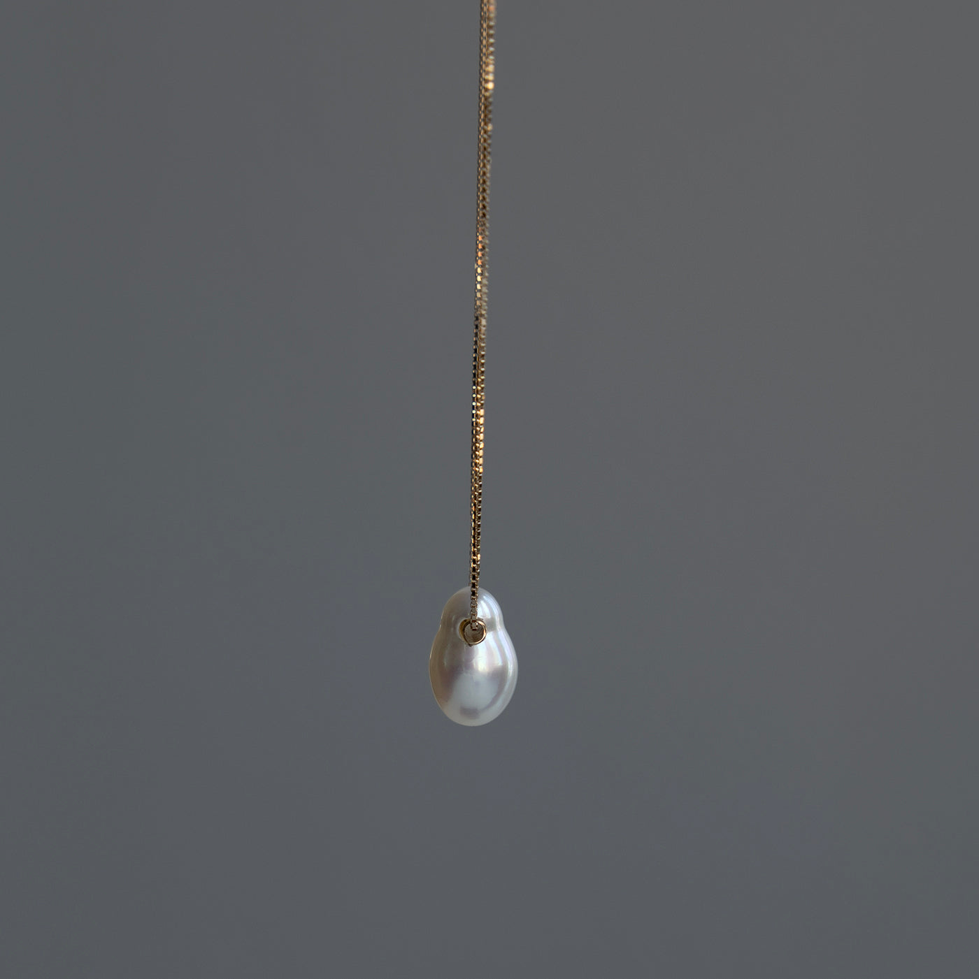 Pearl Tunnel Necklace - South Sea Keshi