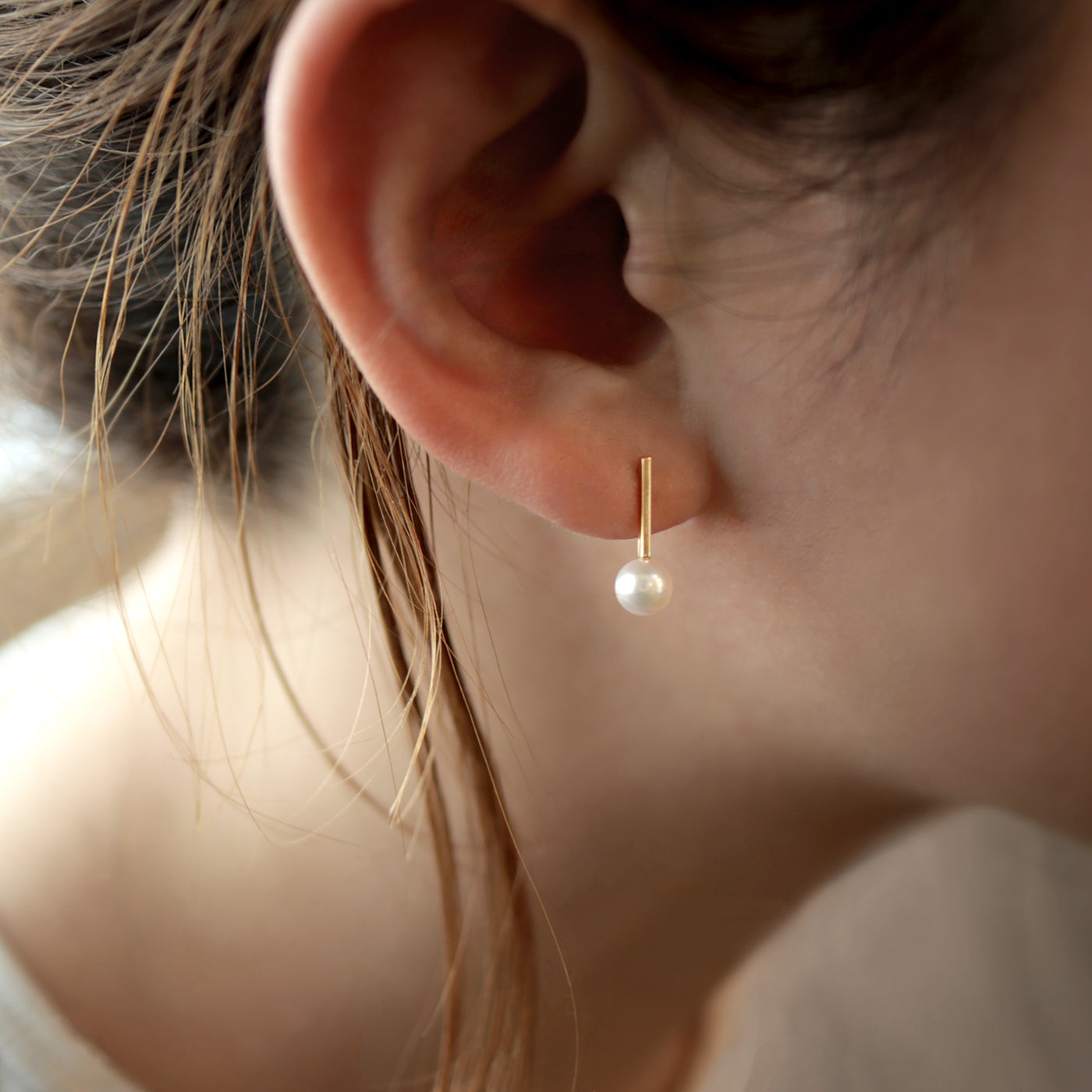 Akoya Quarter Note Earrings
