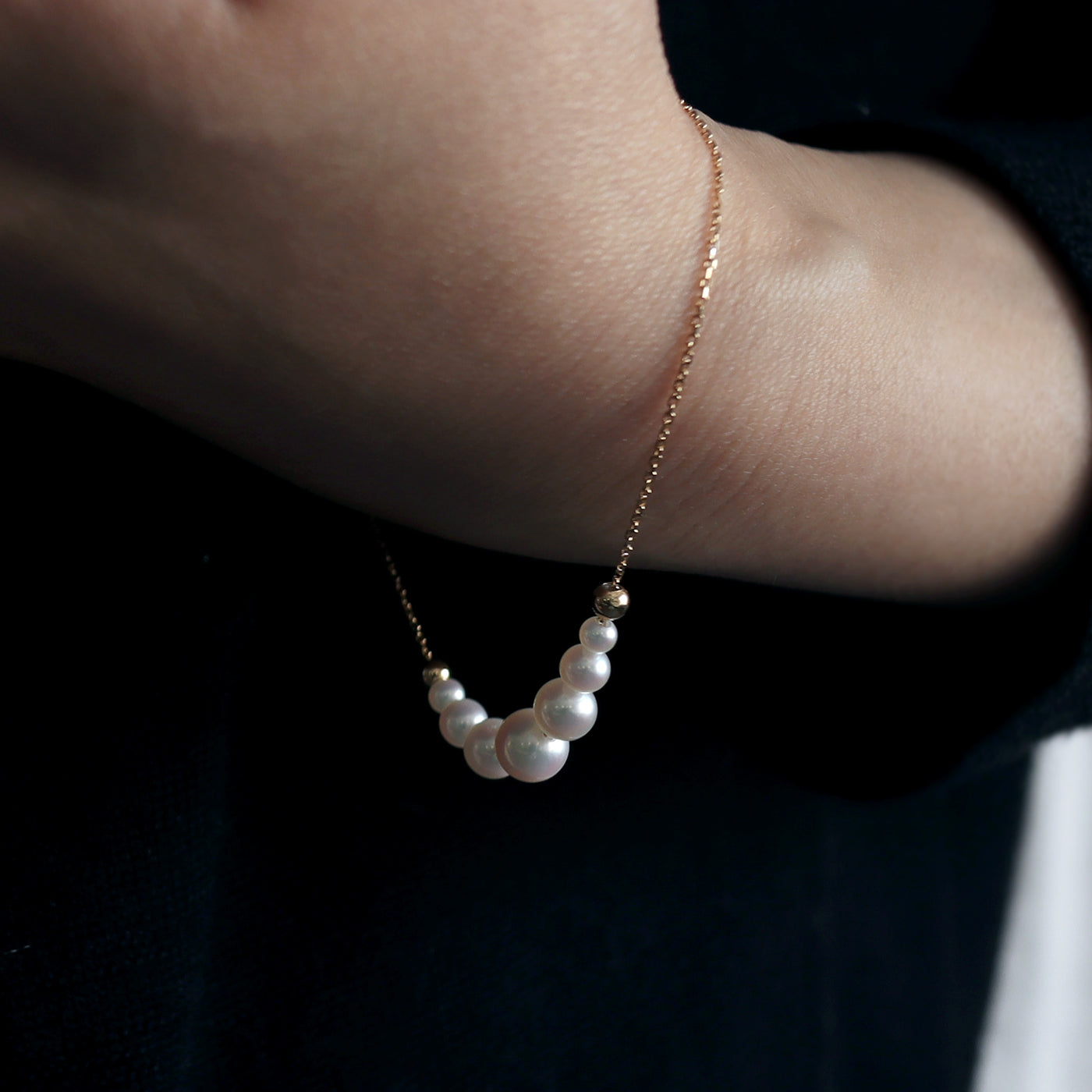 Graduated Pearl Chain Bracelet - Akoya Pearl