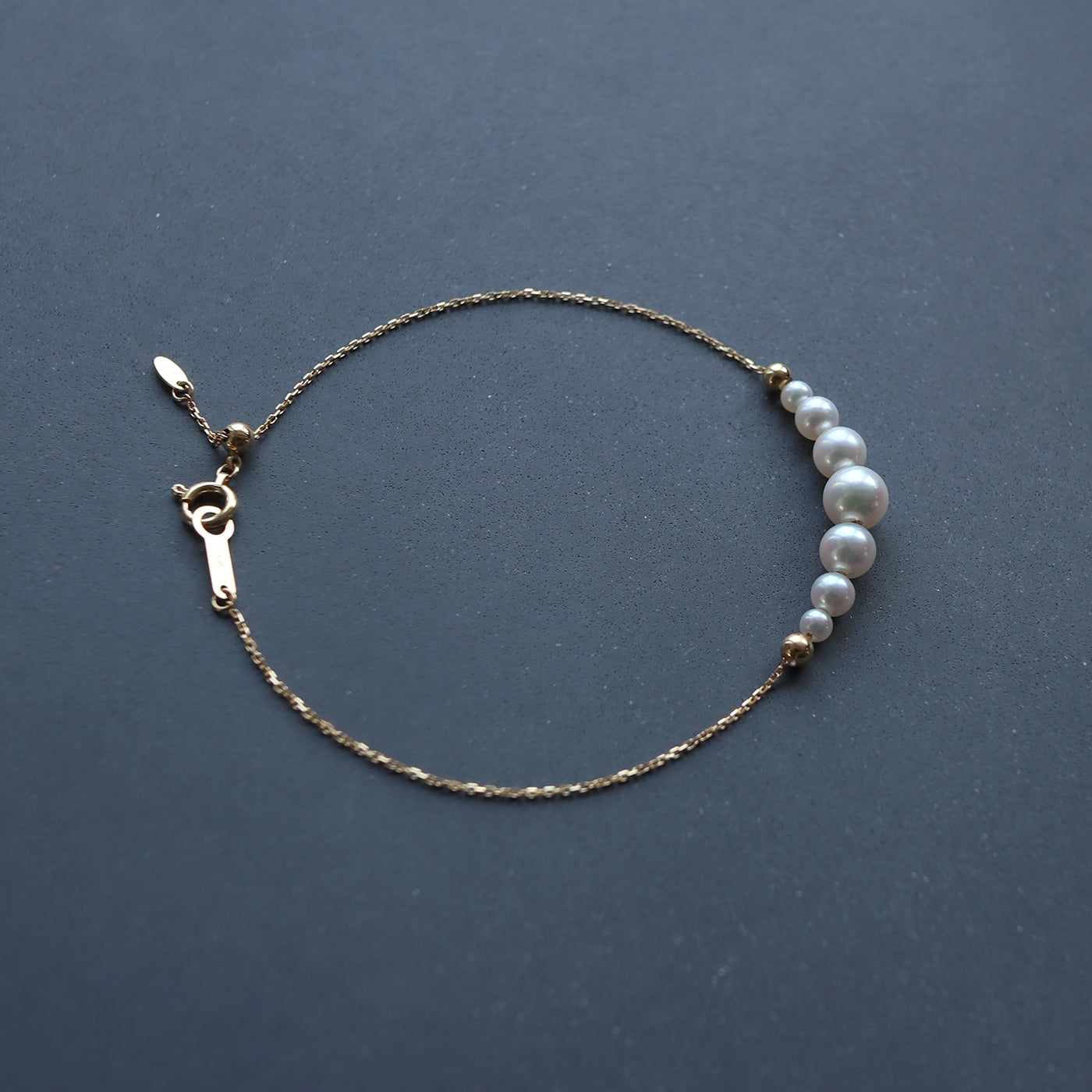 Graduated Pearl Chain Bracelet - Akoya Pearl