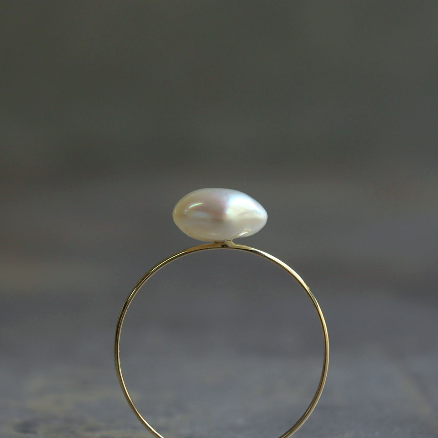 Tiny Half Round Ring - South Sea Keshi D