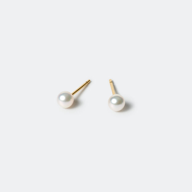 【ESSENTIALS】3.5-4.0mm Akoya Pearl Studs