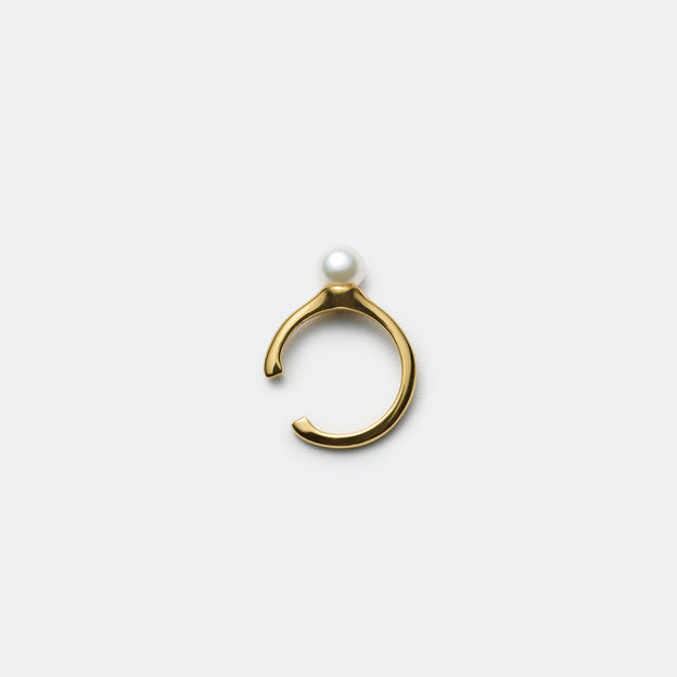 【ESSENTIALS】4.0-4.5mm Akoya Pearl  Ear Cuff