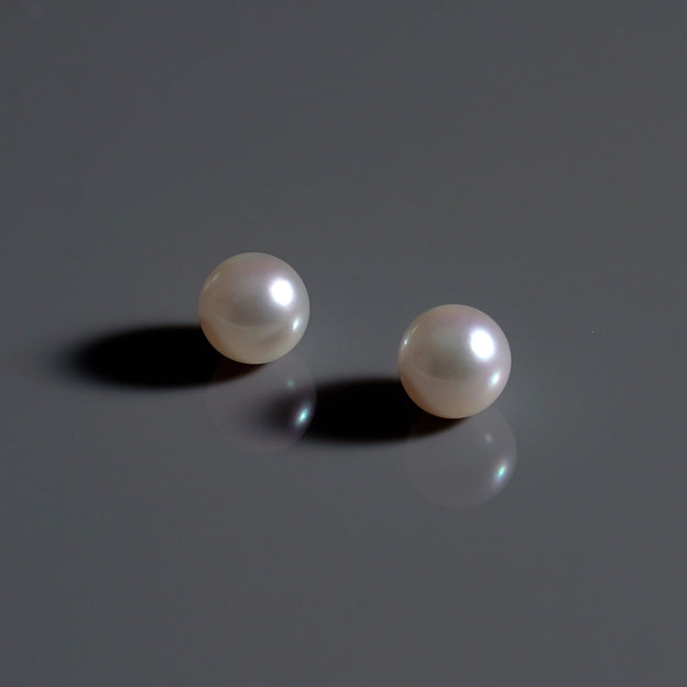 【ESSENTIALS】6.5-7.0mm Akoya Pearl Studs / Earrings / PK