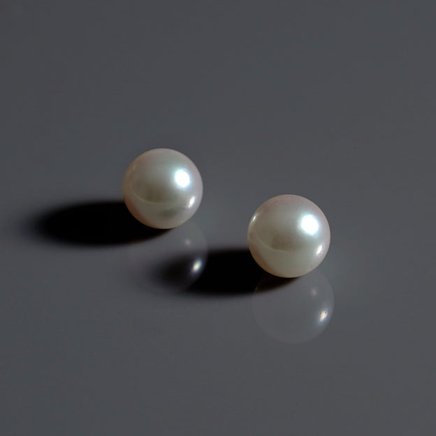 【ESSENTIALS】7.5-8.0mm Akoya Pearl Studs / Earrings / GN