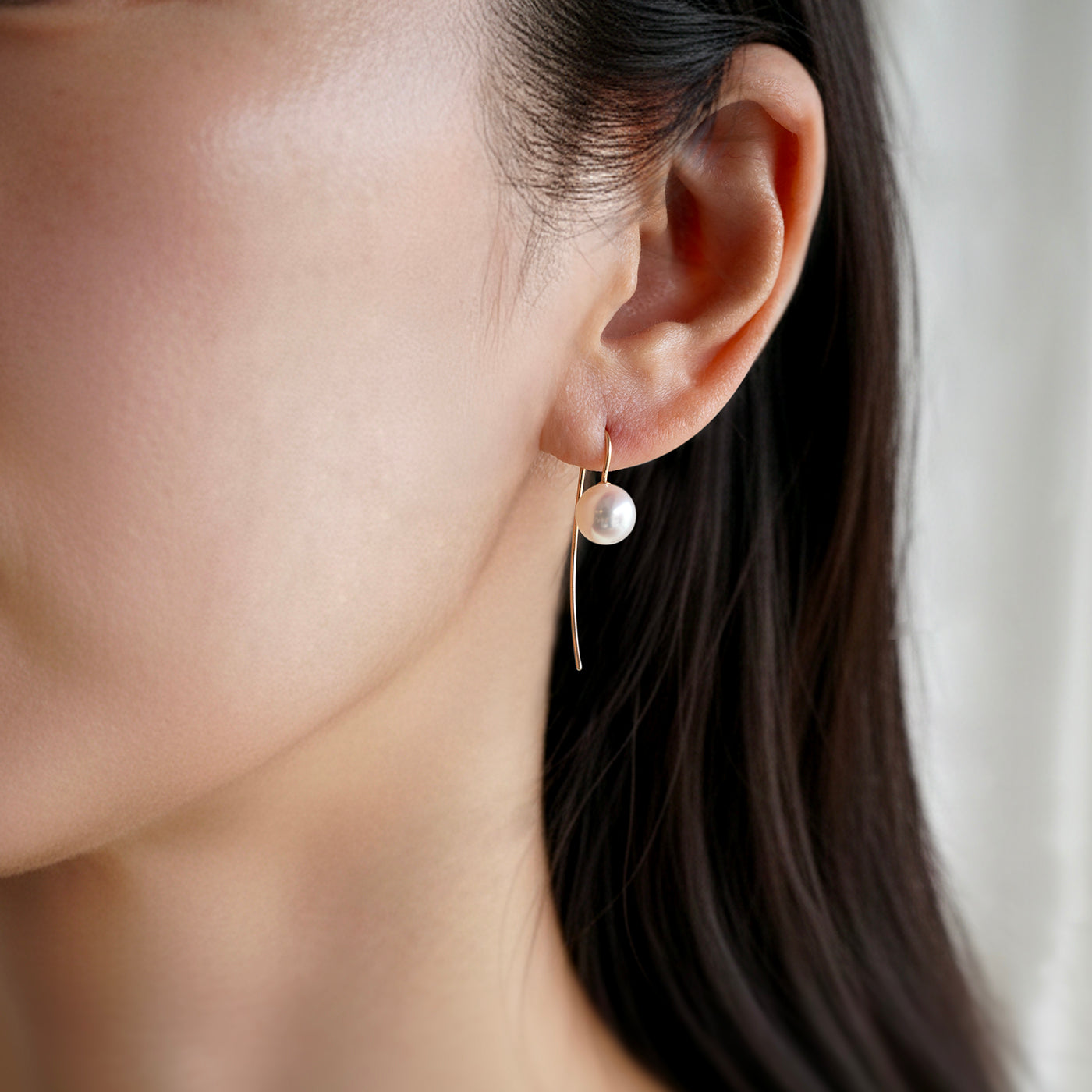 Trickle Hook Pierced Earrings - Akoya Pearl (Pink)