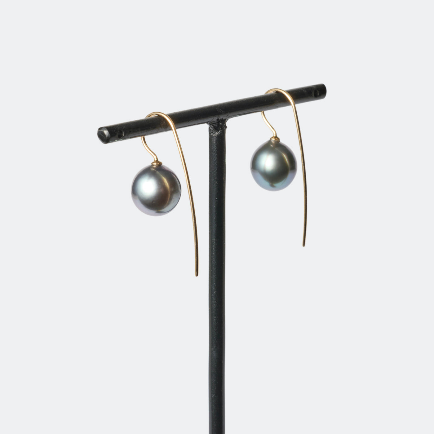 Trickle Hook Pierced Earrings - Tahitian Pearl