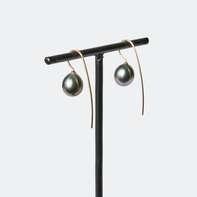 Trickle Hook Pierced Earrings - Tahitian Pearl