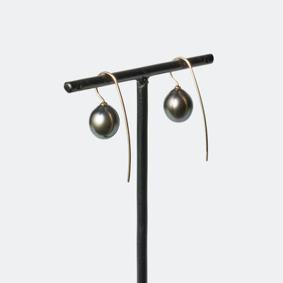 Trickle Hook Pierced Earrings - Tahitian Pearl