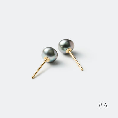 Keshi Studs - 4mm Tahitian Keshi