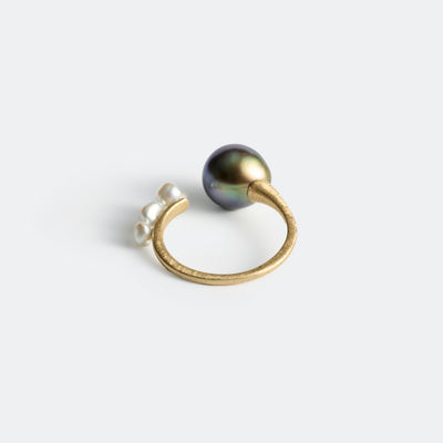Flowing Open Ring ＜ Luxe ＞ - Tahitian Pearl & Akoya Keshi